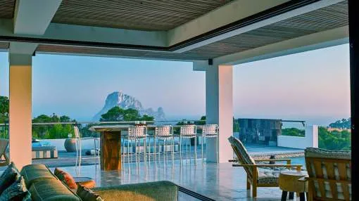 Newly built villa with stunning views Newly built villa with stunning views